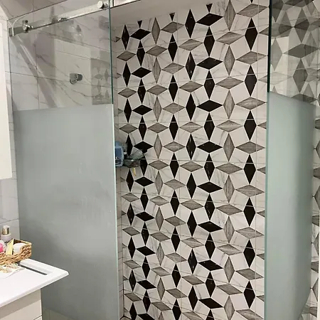 Classy And Cozy Near Tasmajdan Park And Flower Piazza Belgrado