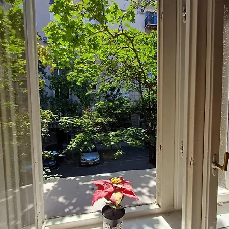 Appartamento Classy And Cozy Near Tasmajdan Park And Flower Piazza Belgrado